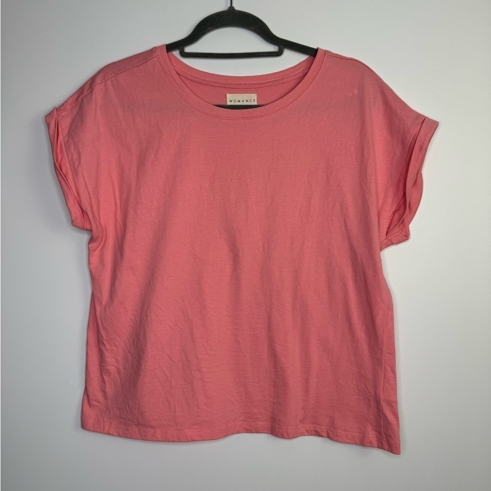 Womance boxy pink t-shirt size XS